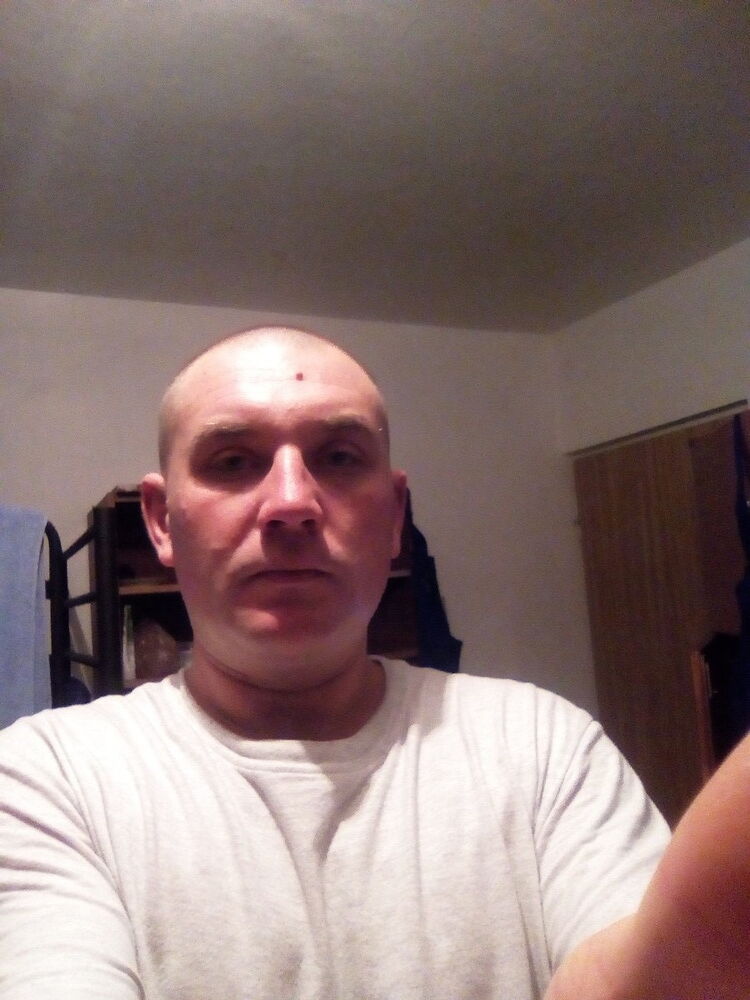  10905845  , 41 ,    