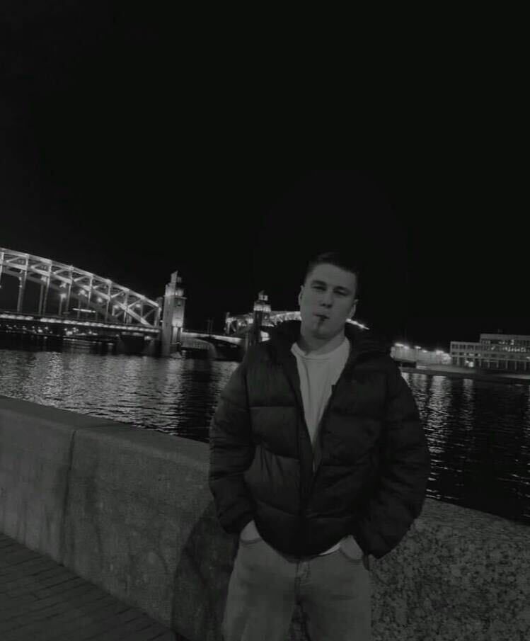  36033985  Andrey, 24 ,    