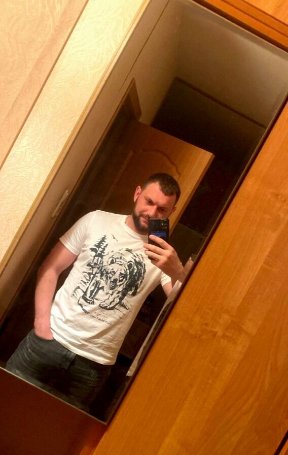  ,   Aleksandr, 35 ,   ,   , c 