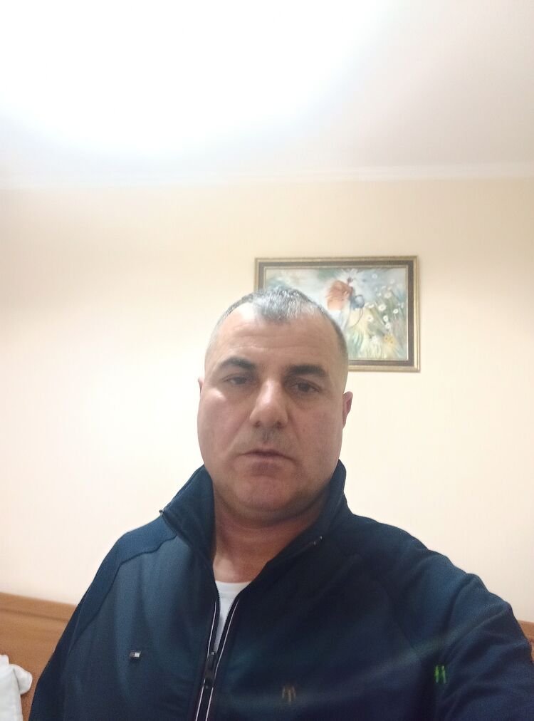  31022385  , 47 ,    