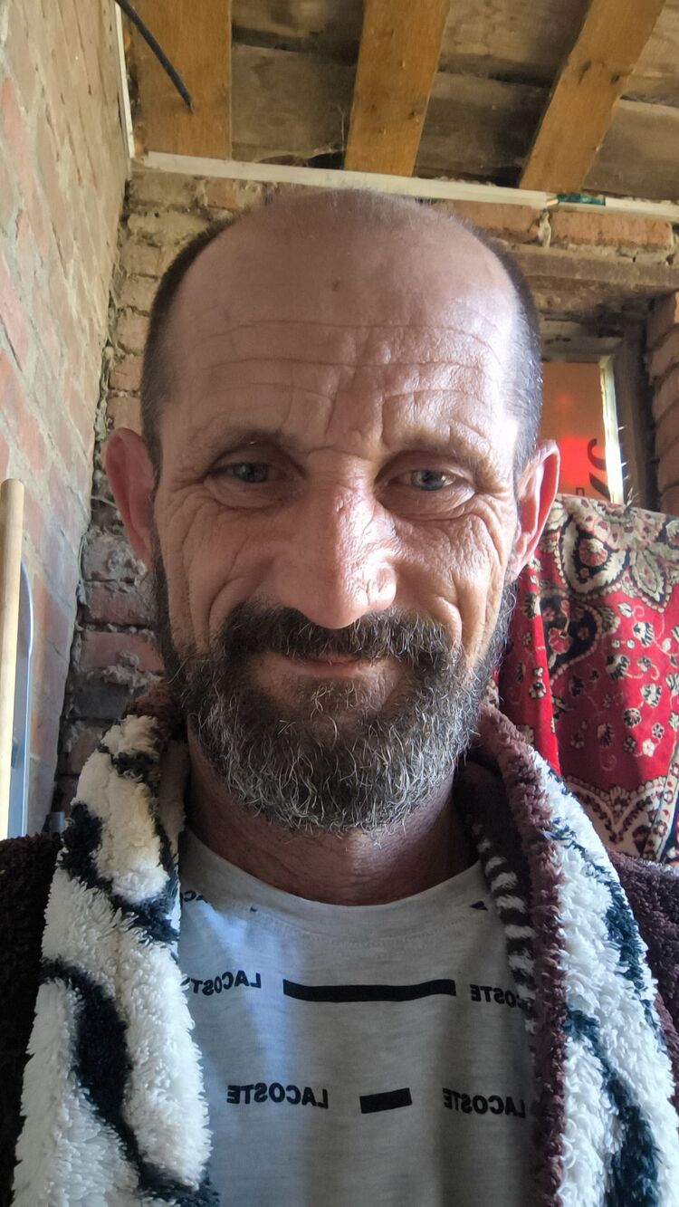  52261735  , 55 ,    --