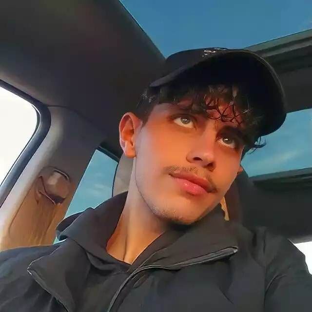  Half Moon Bay,   Abosalh, 27 ,   ,   