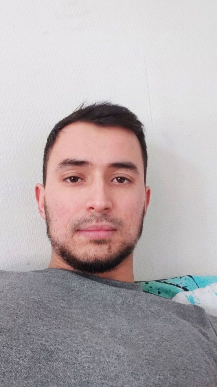  39930775  AHMED, 29 ,    Tychy
