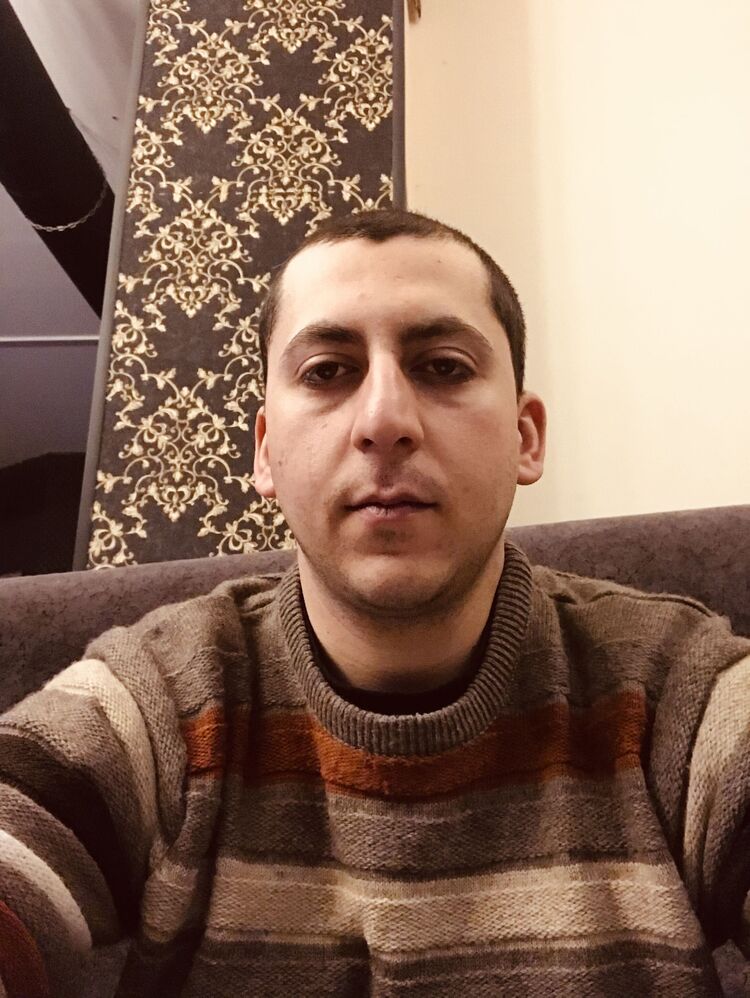 ,   Nicky, 31 ,   ,   