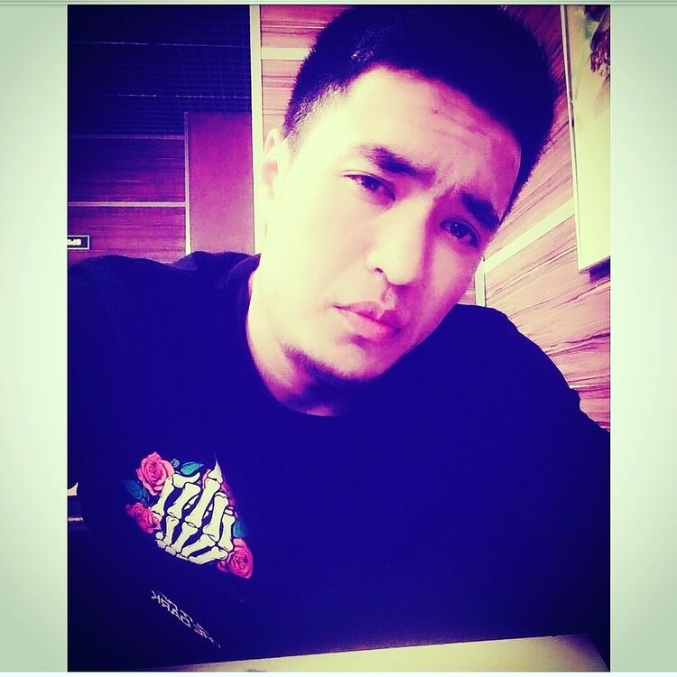  -,   Maksat, 28 ,  