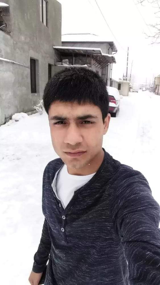  ,   Emil, 35 ,   ,   