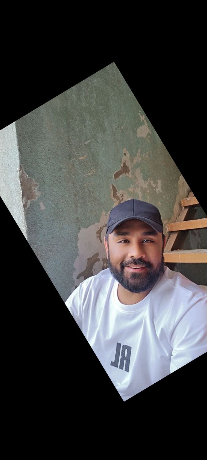  50324975  Husseyn, 38 ,    