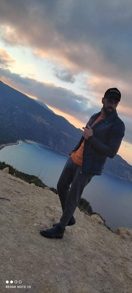  Algiers,   Zineddine, 29 ,   ,   
