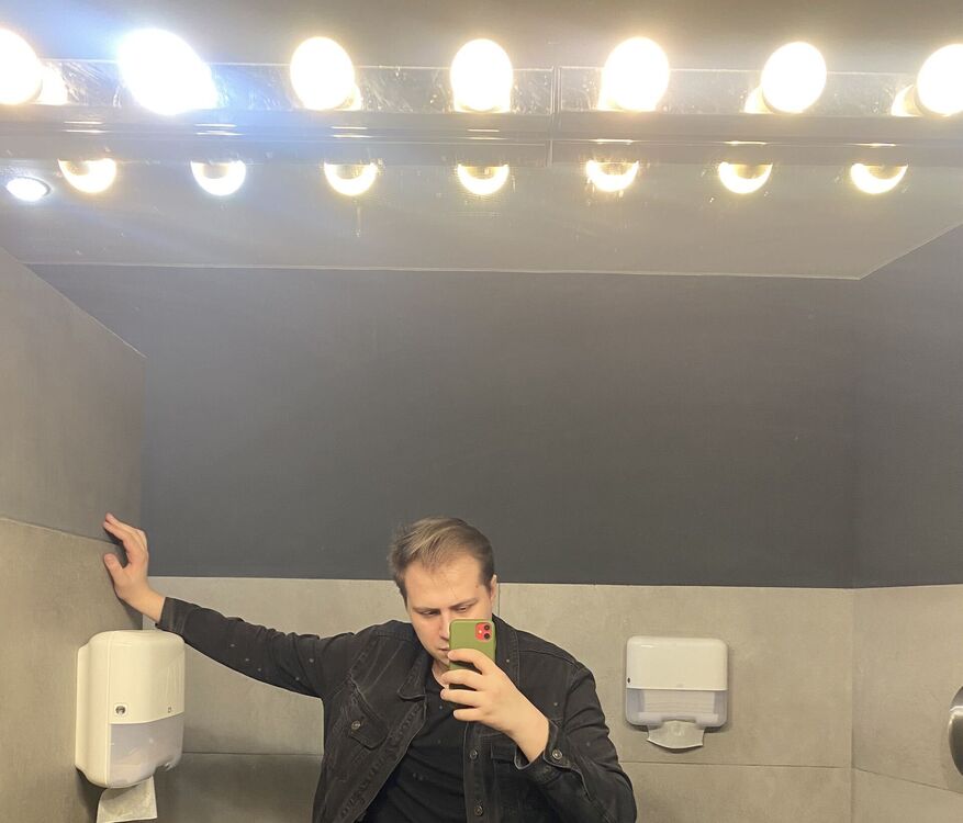  41931535  , 24 ,    