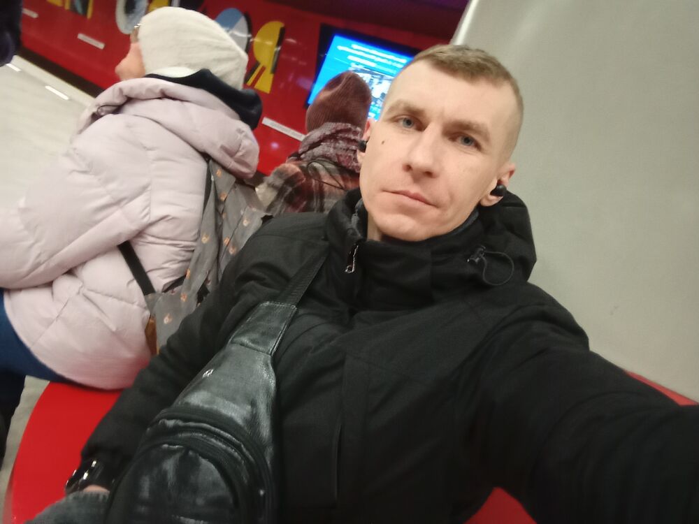  41217705  Ivan, 36 ,    Warszawa