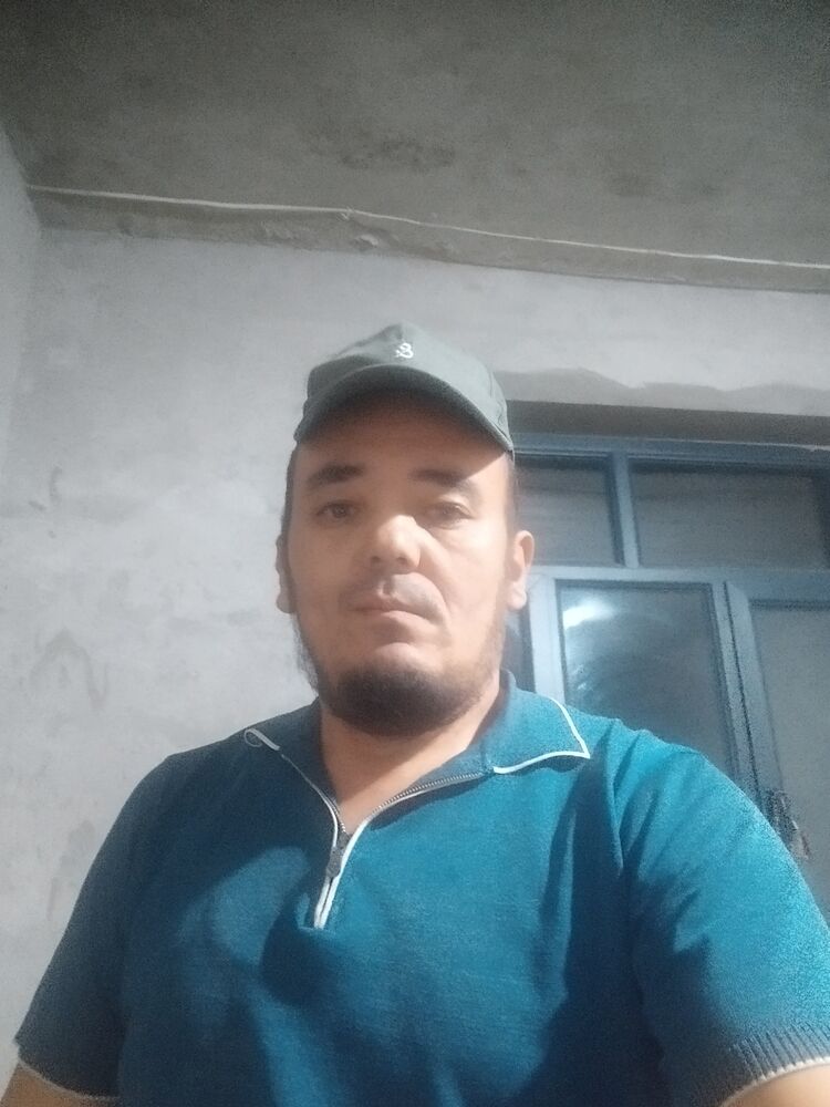  48798025  Abdurashid, 43 ,    