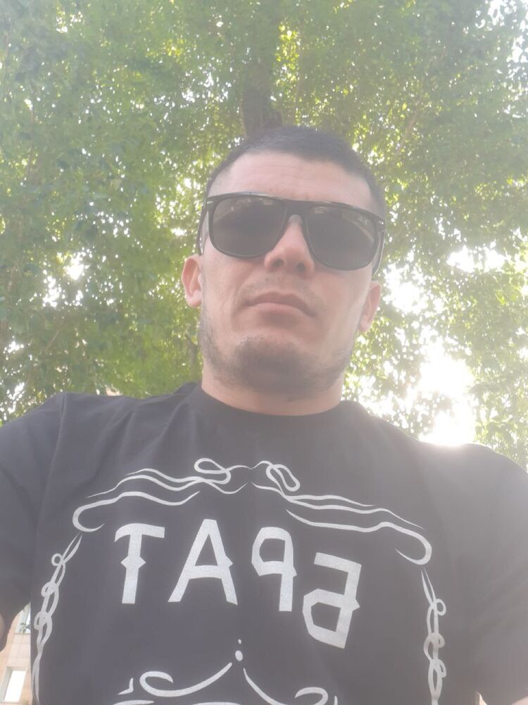 ���� 27228105 ������� TIM, 37 ���, ���� ���������� � ��������