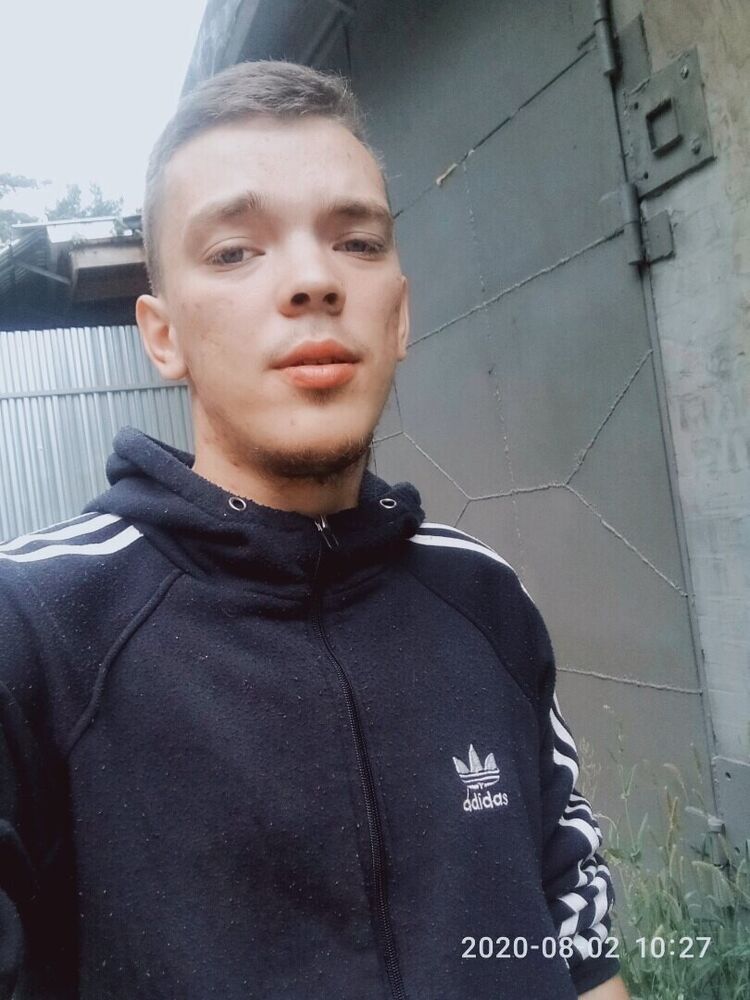  21977015  , 29 ,    