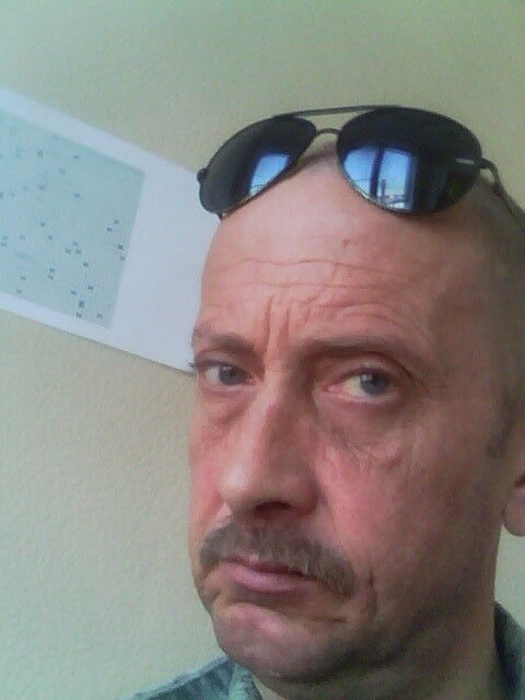  -,   , 52 ,  