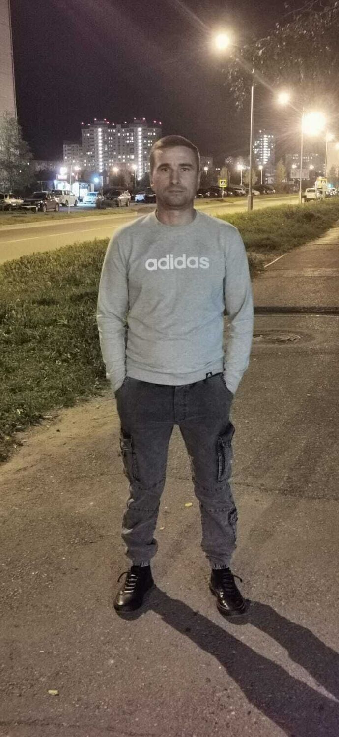  38437525  , 40 ,    