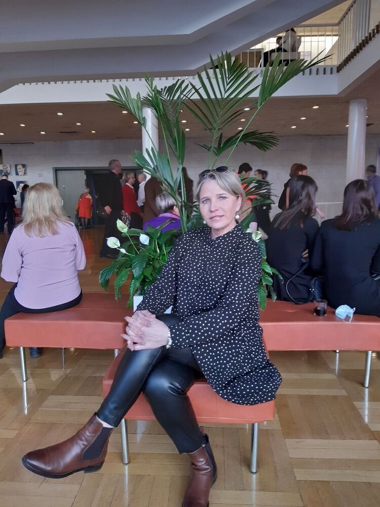 ���� 25883415 ������� �������, 53 ����, ���� ���������� � �����-����������