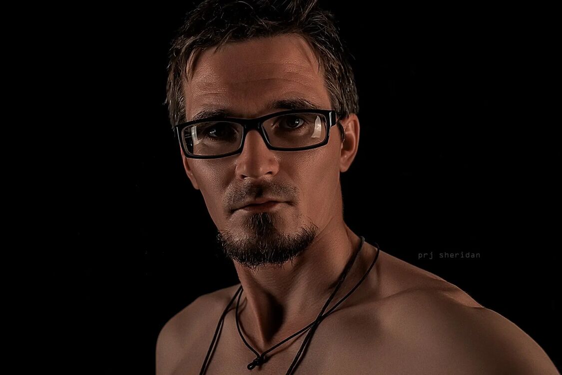 ���� 39158405 ������� �����, 44 ����, ���� ���������� � ����������