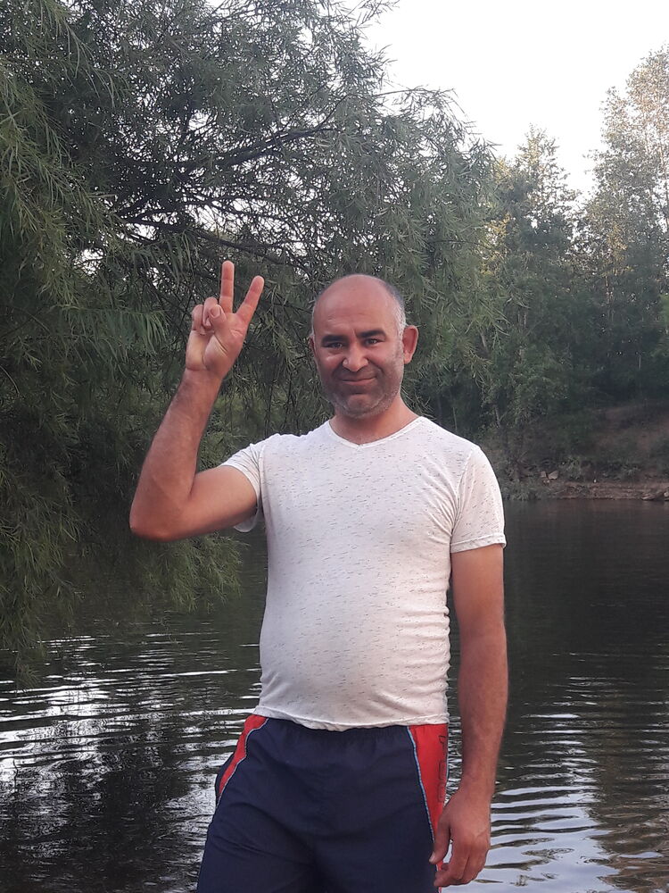 Grenville,   Bektas, 42 ,   ,   