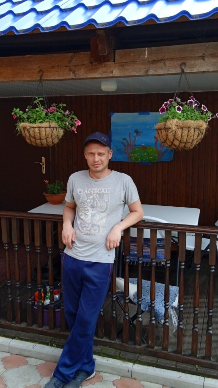  30353455  Alexey, 40 ,    