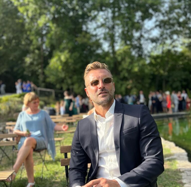  -,   , 38 ,   ,   