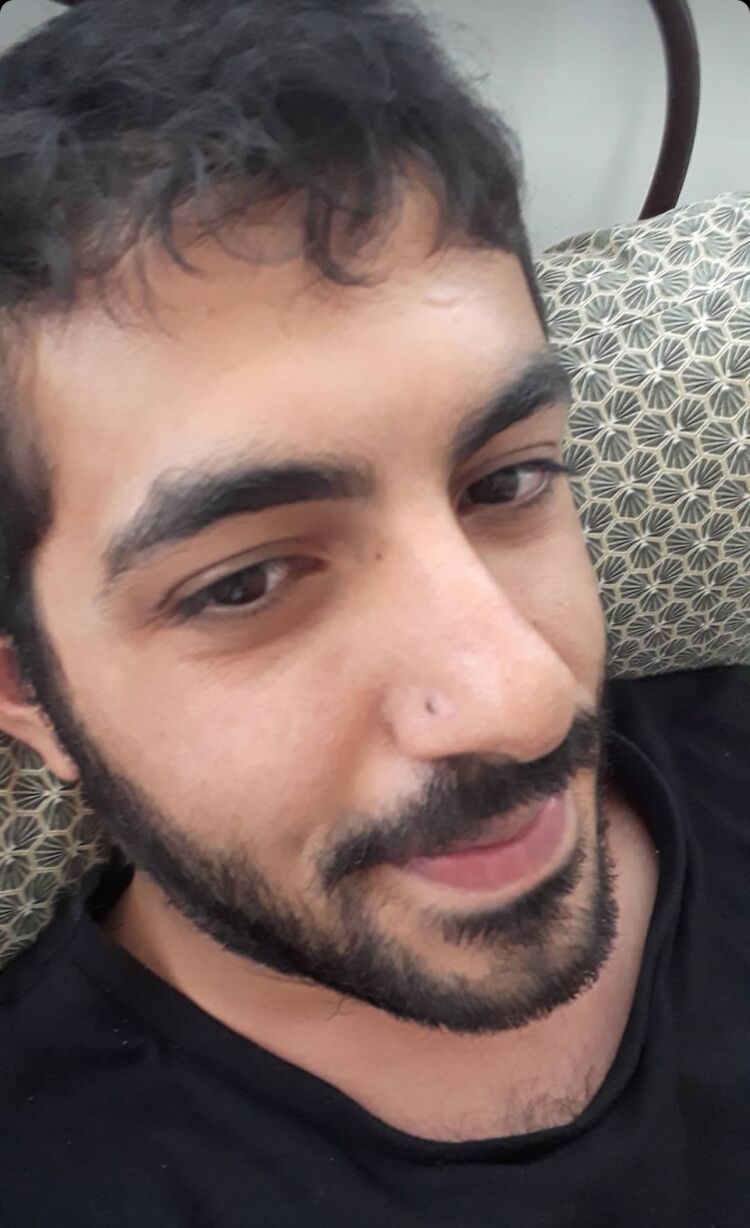  Cesme,   Mert, 27 ,   ,   
