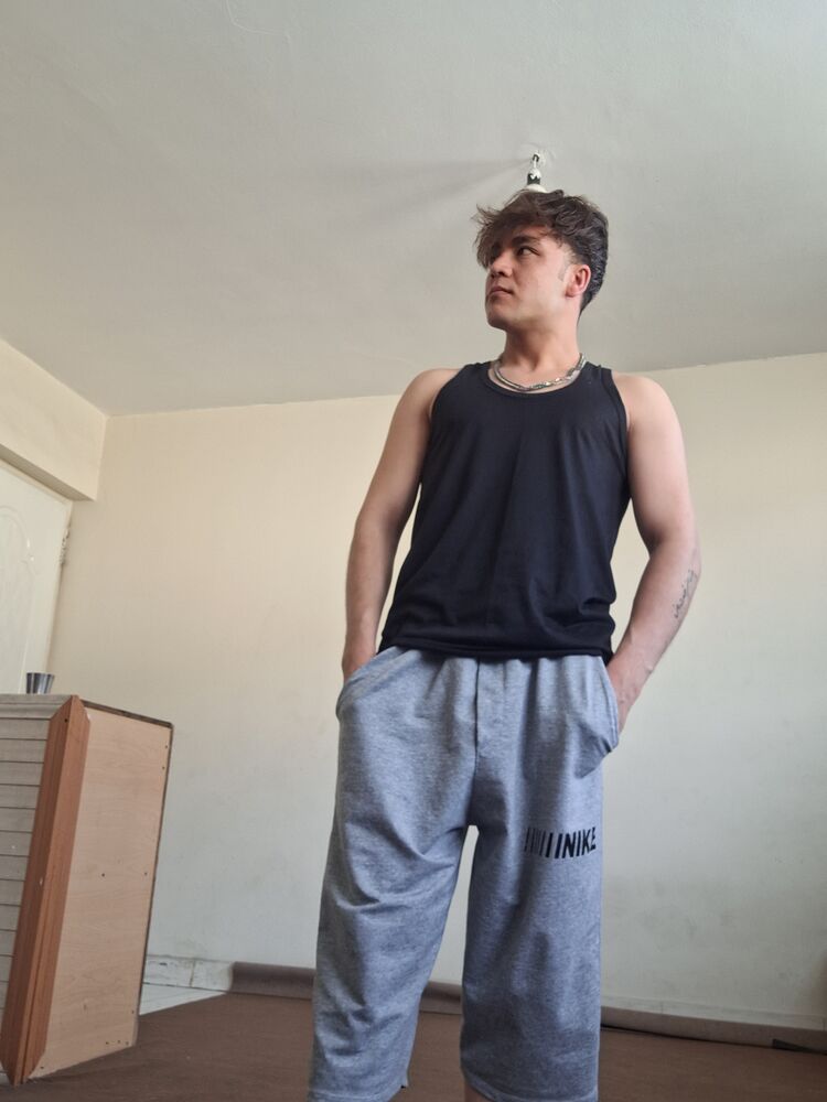 ���� 51392555 ����� Nasrollah Ah, 23 ����, ���� ���������� � ������