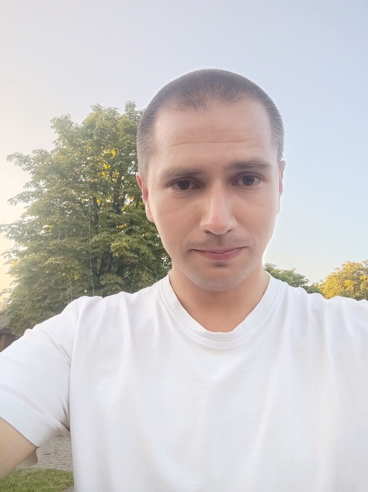  53683595  Maksim, 35 ,    