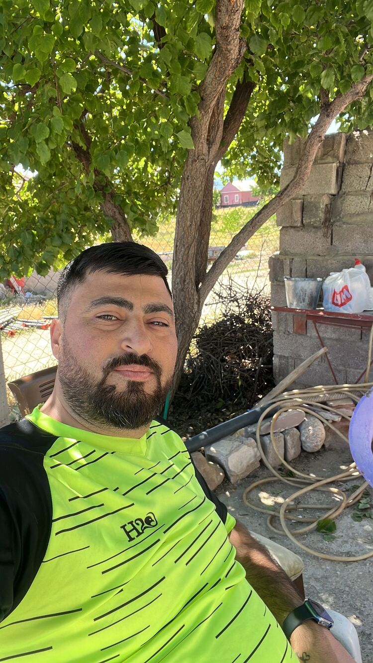  ,   Yusuf, 39 ,   ,   