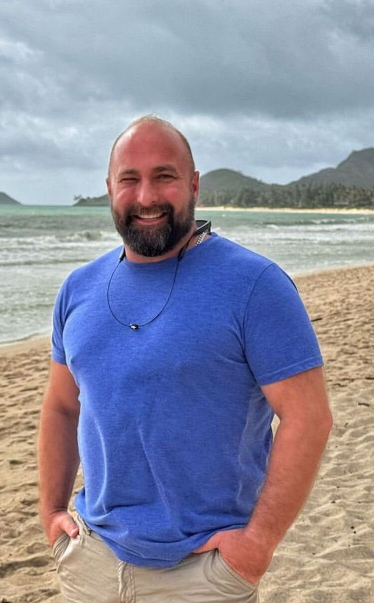  51528865  Ryan, 57 ,    Lubsko