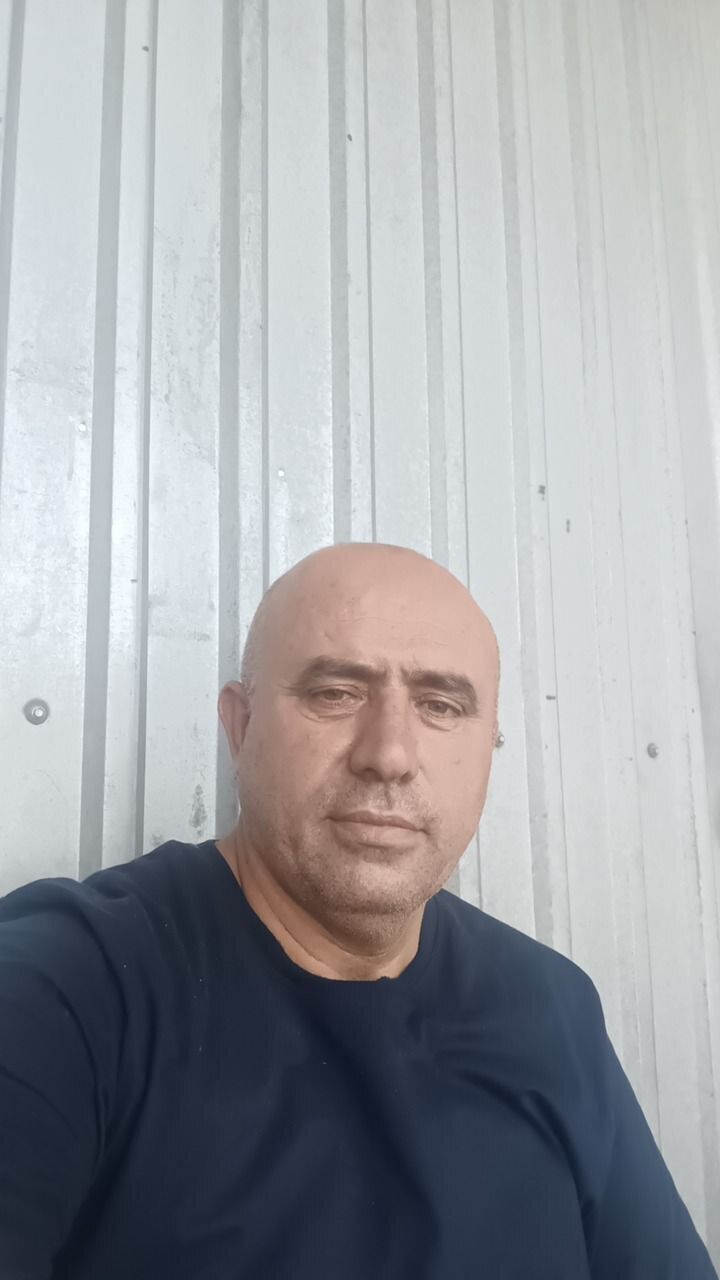  53983525  , 56 ,    
