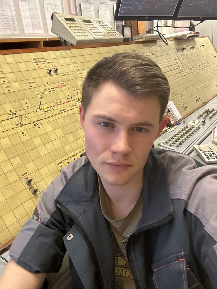  34884775  , 27 ,    -