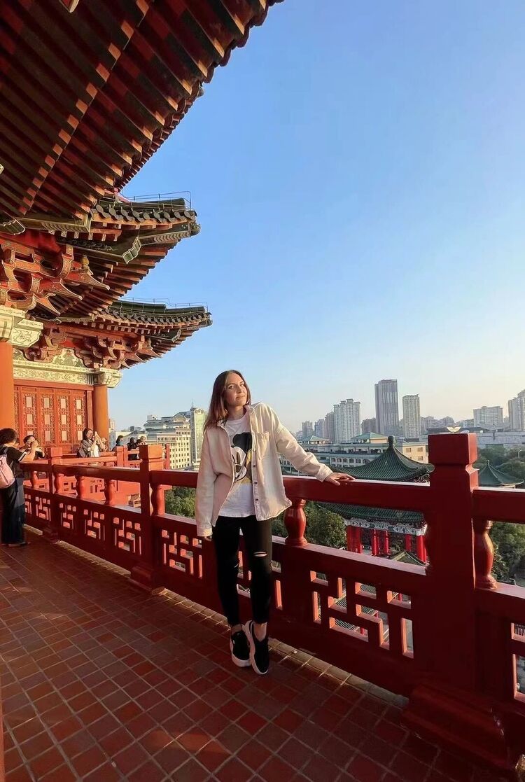  40949075  Masha, 33 ,    Xuzhou