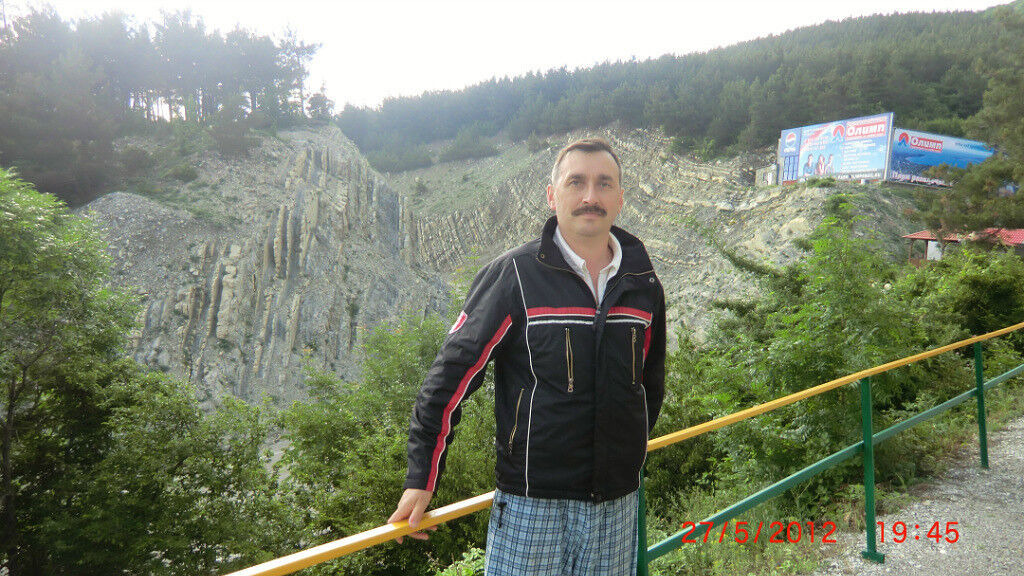  5311075  Alex, 50 ,     