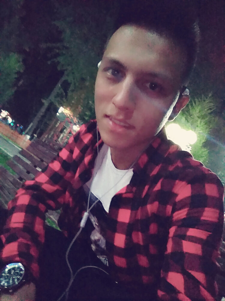  ,   Amirsaid, 25 ,   ,   , c 