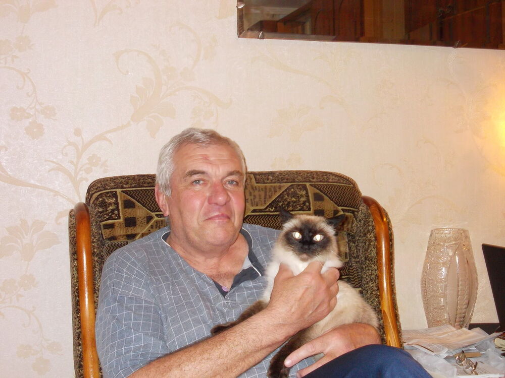  8408365  Vlad, 53 ,    
