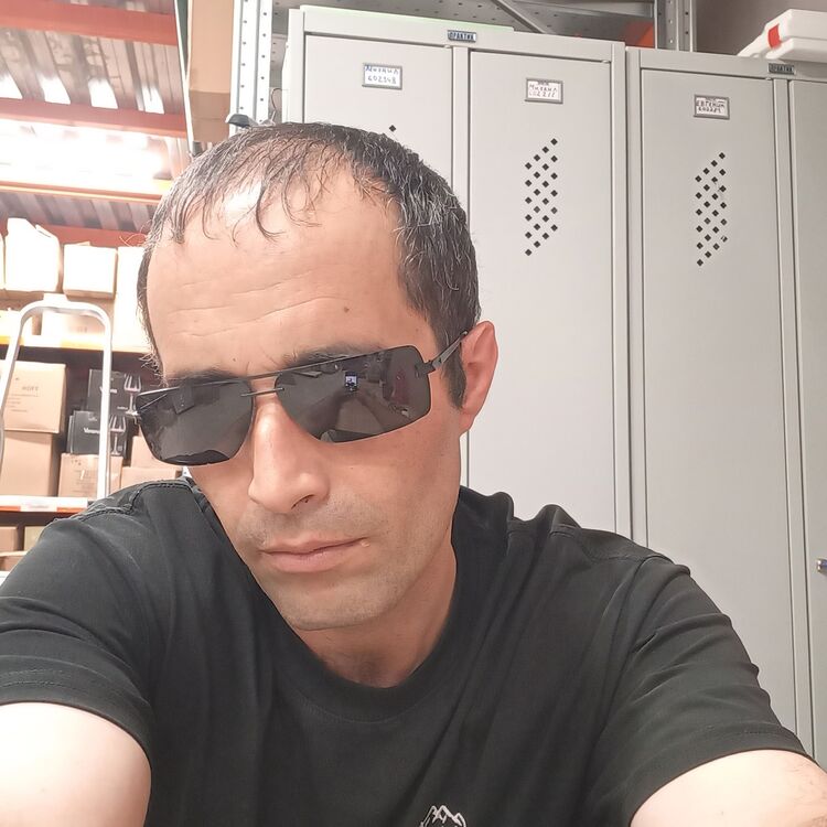  47188965  , 40 ,    