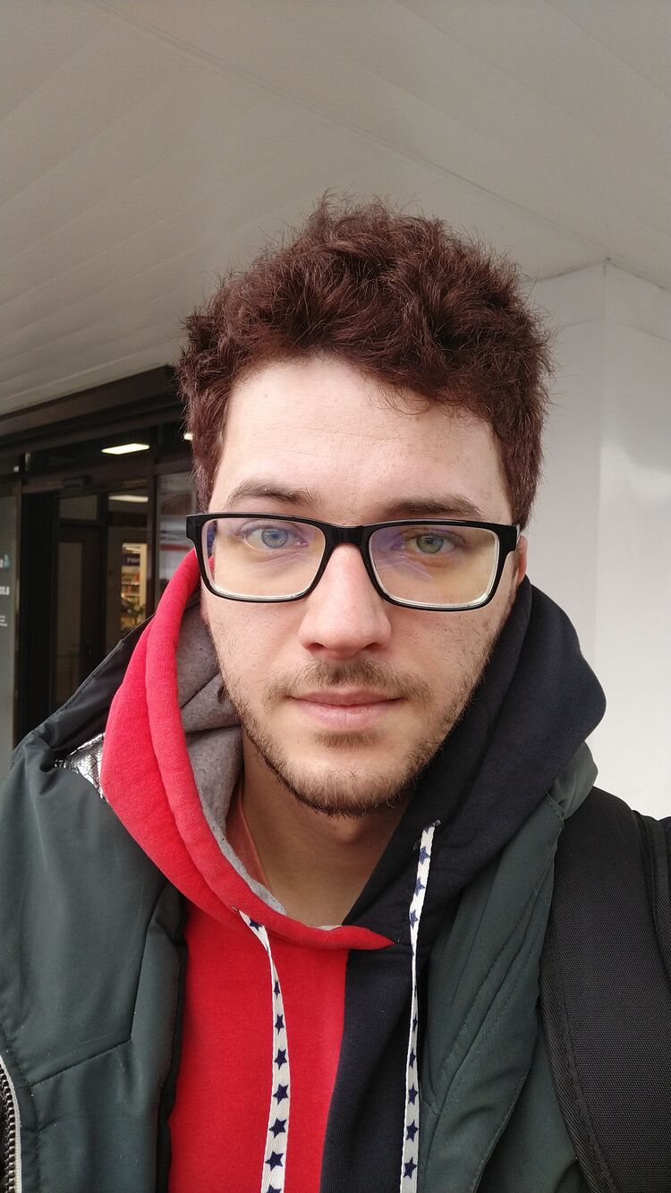  53951065  Alexander, 29 ,    