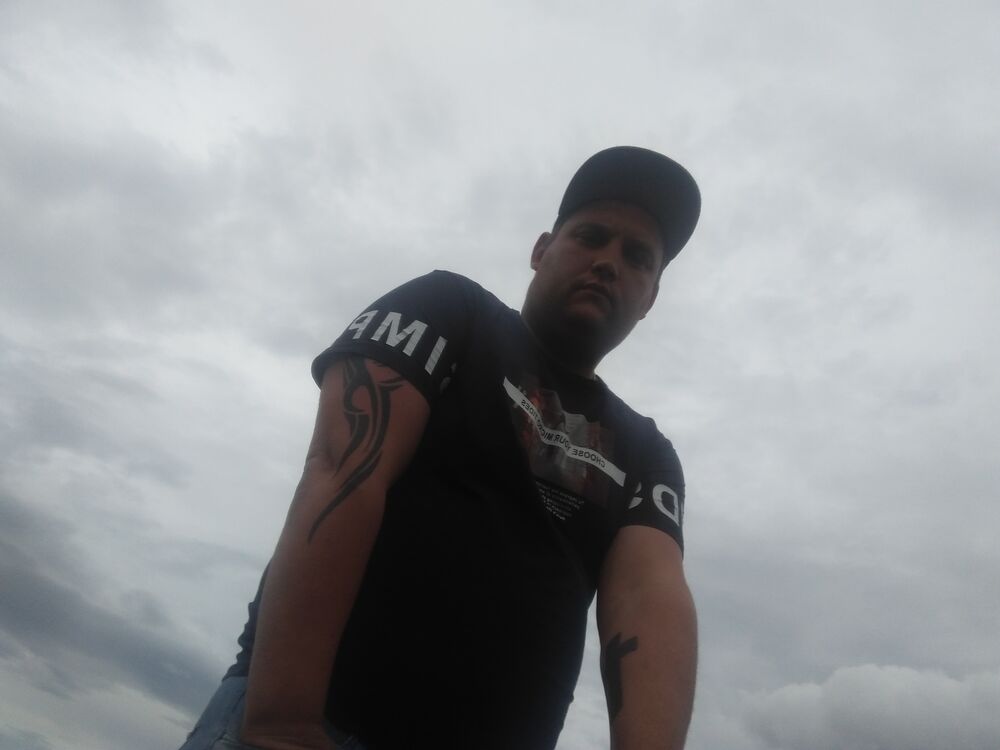  -,   , 40 ,   ,   , c , 
