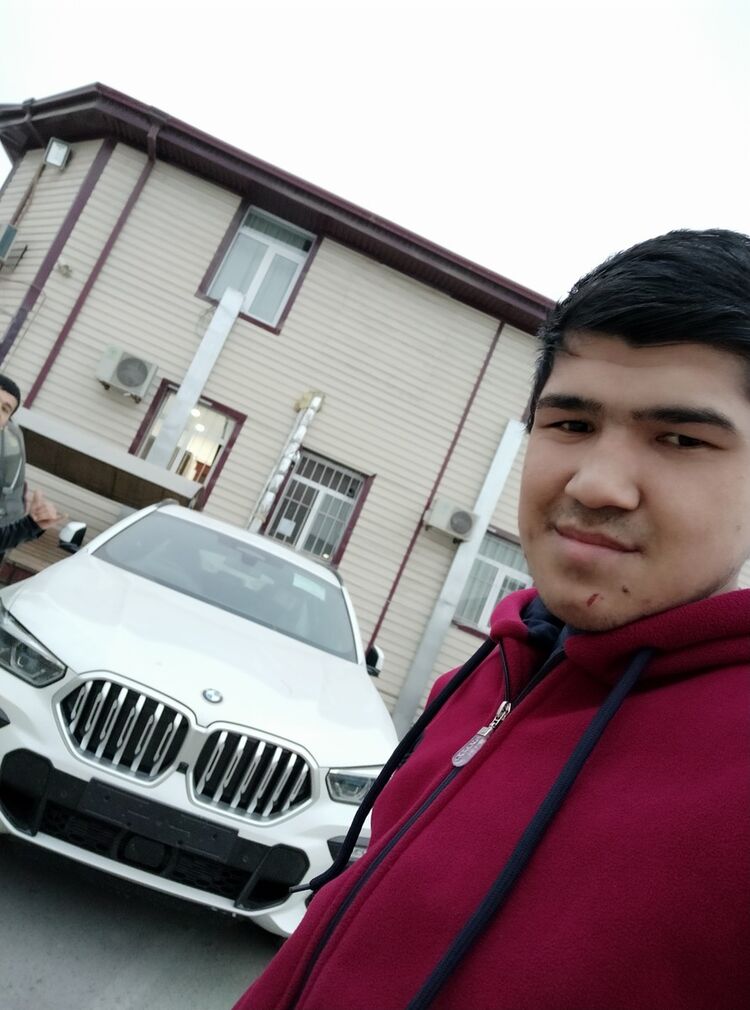  18609505  Bekzod, 29 ,    