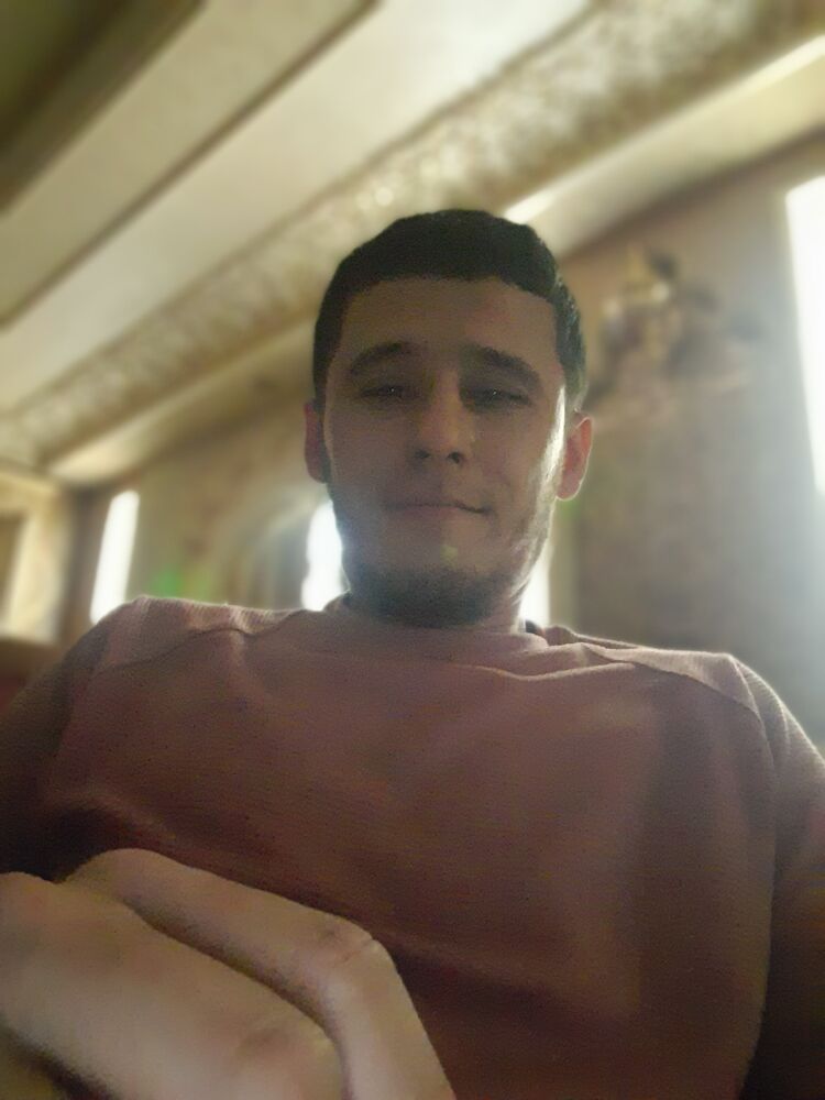  28968235  Jasur, 34 ,    