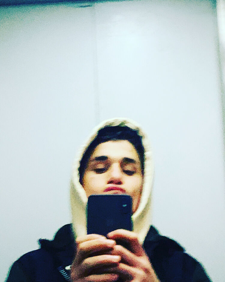  31857855  , 21 ,    