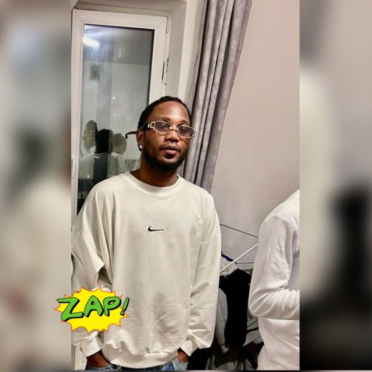  54408745  Dieu merci, 27 ,    