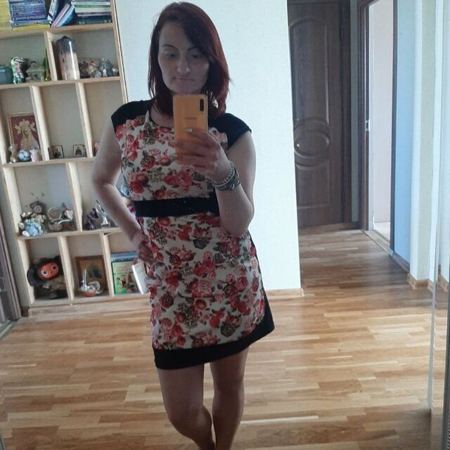  ,   Aljona, 32 ,   ,   