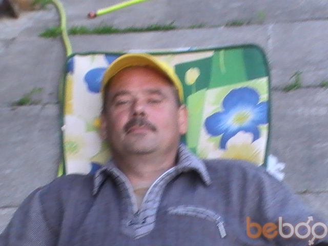  992925  Vitalij, 58 ,    
