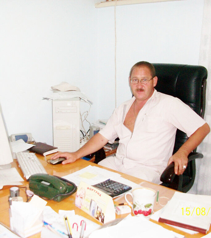  8673265  Nikolka, 61 ,    
