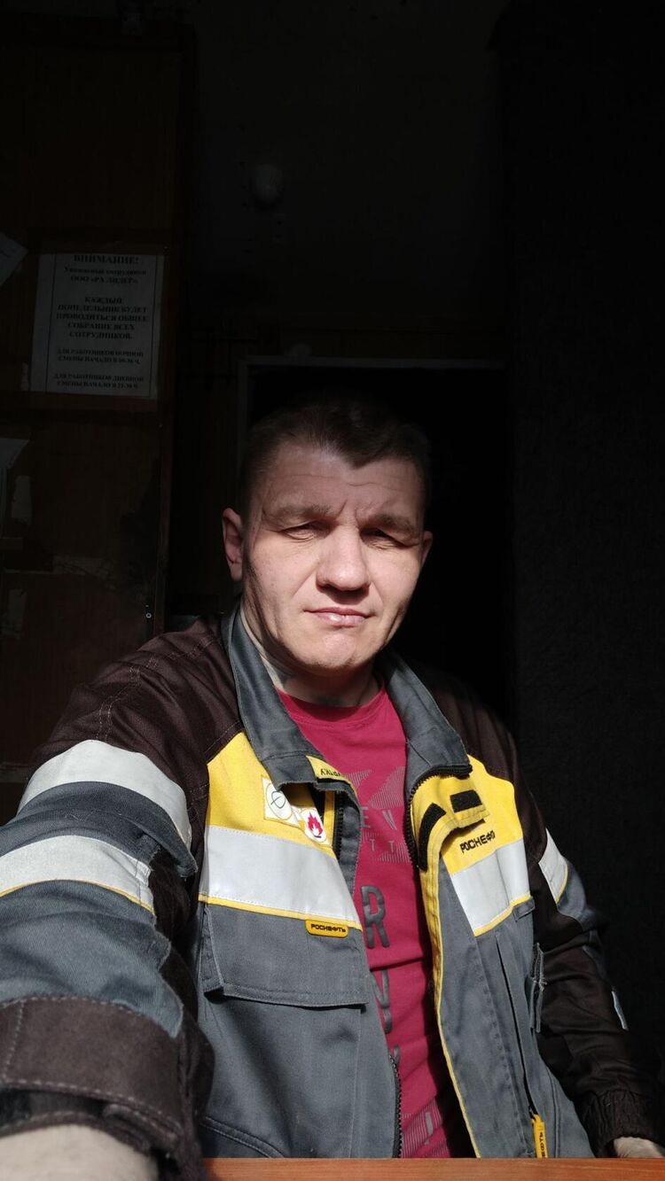  34563185  , 42 ,    
