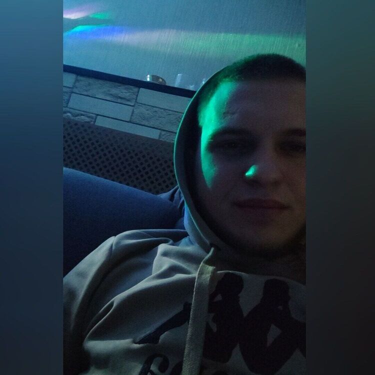  30644725  , 23 ,    