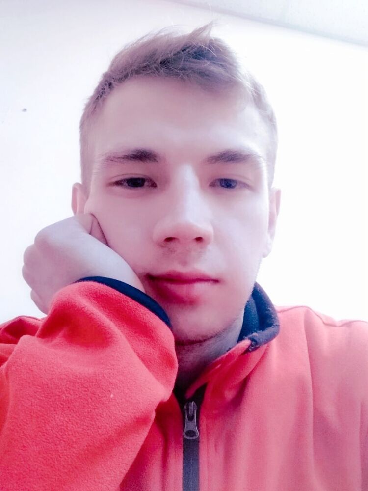  ,   Troian, 29 ,   ,   