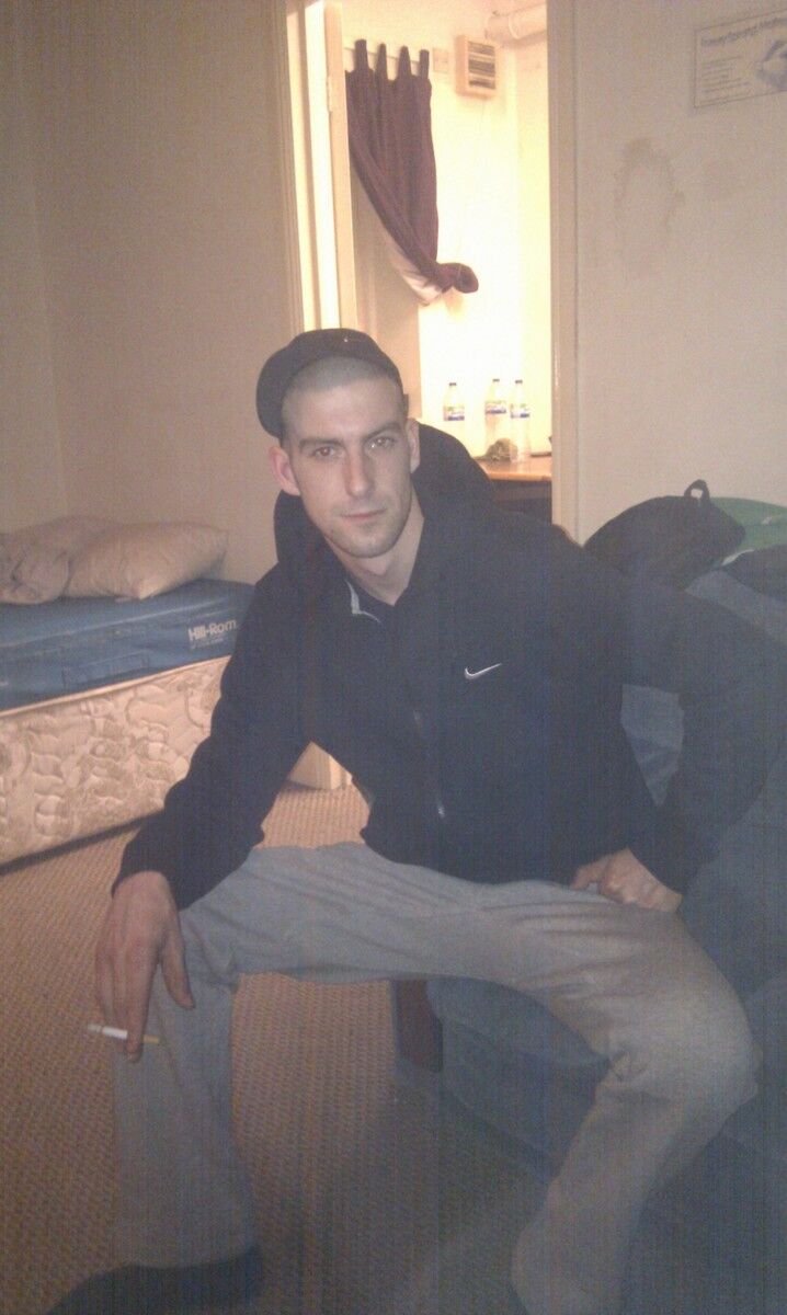  6363615  Andris, 36 ,    