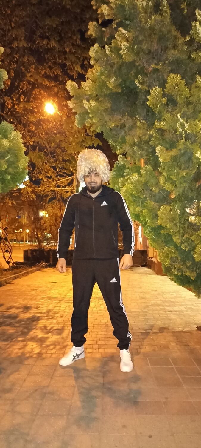  45047185  Ramik, 34 ,    